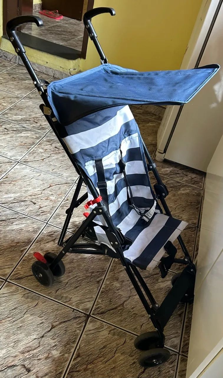 Vendo carrinho guarda chuva 