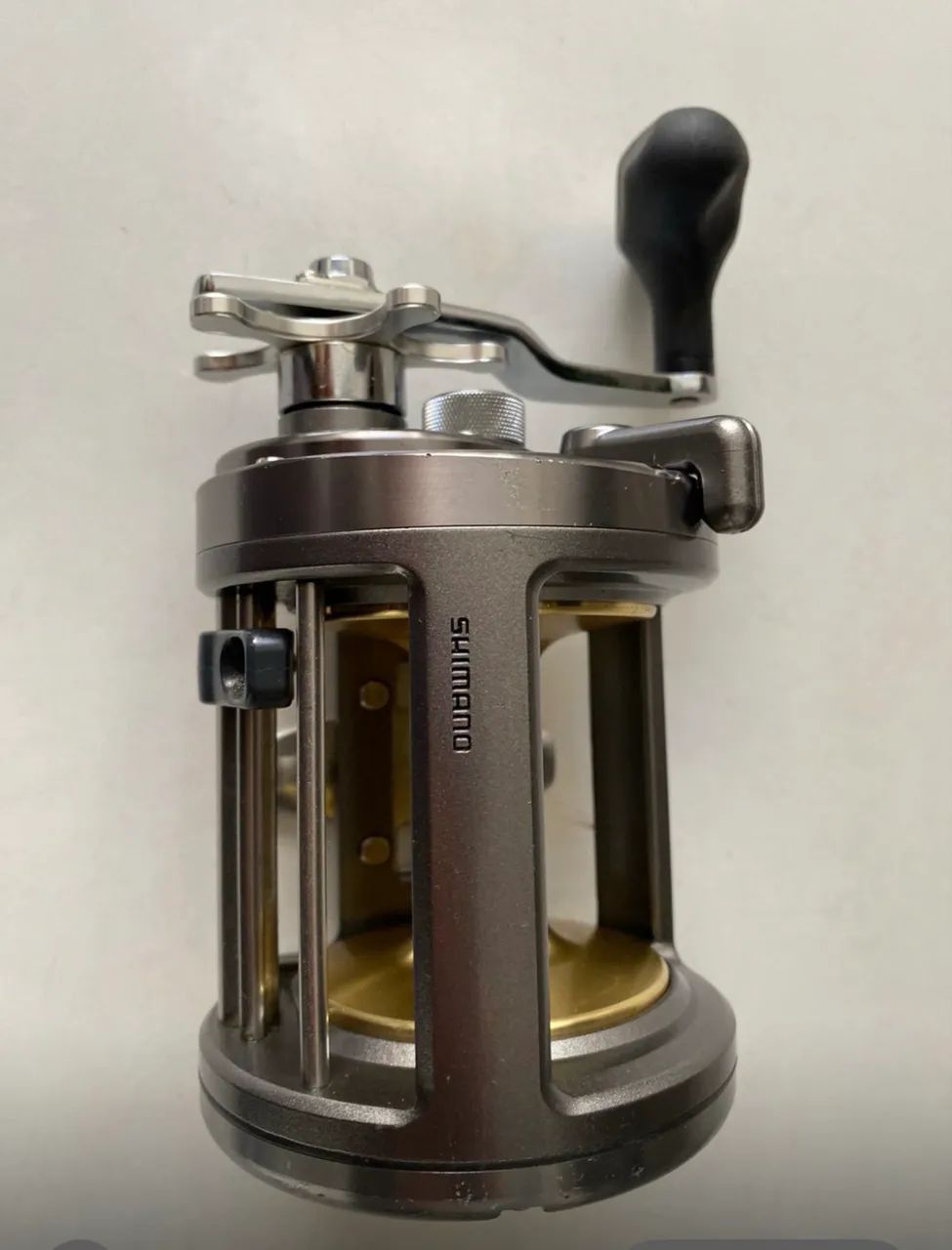 Carretilha Shimano Tekota 800 - Foto 5