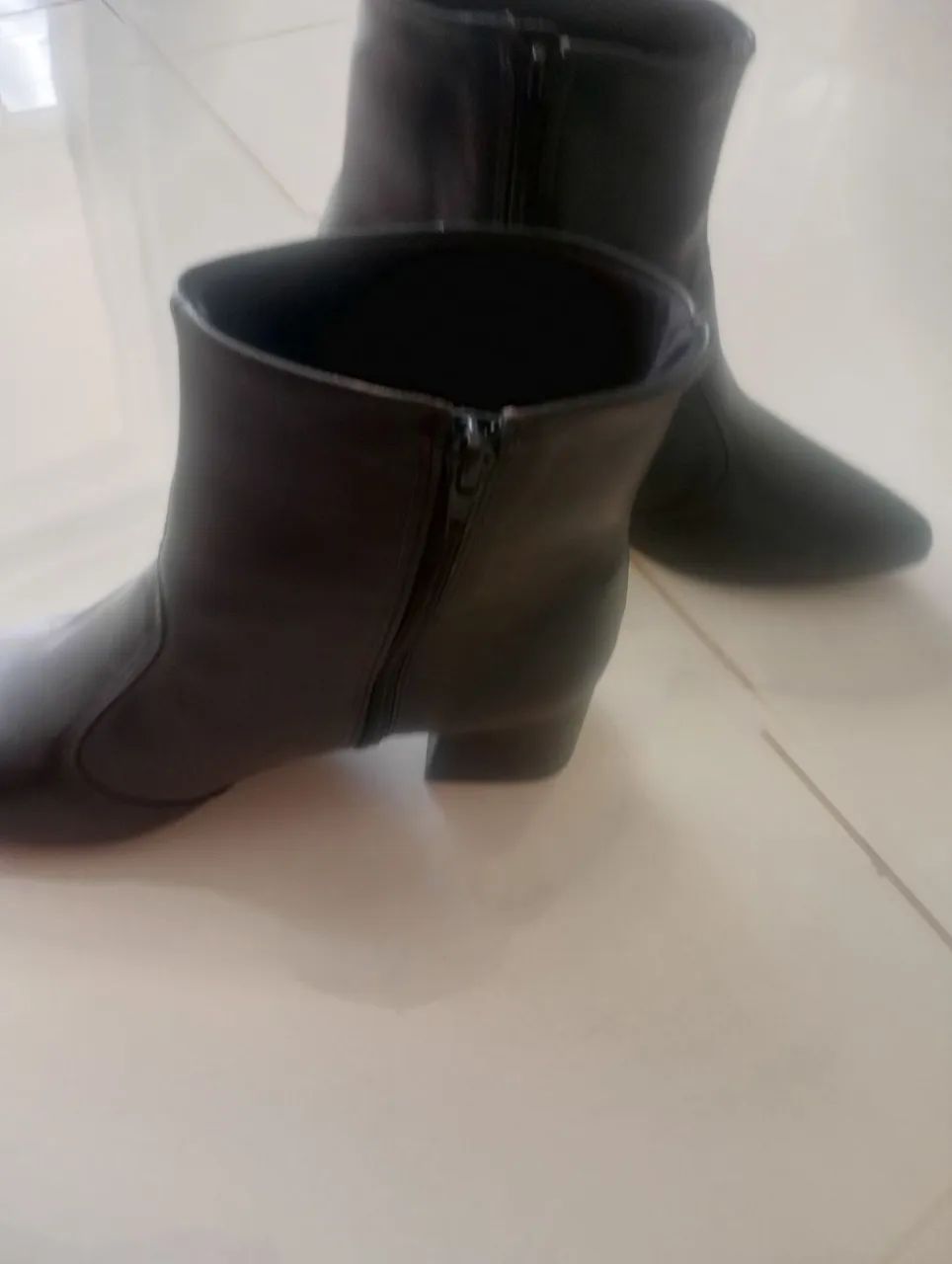 Bota cano curto Gil Gil. - Foto 3