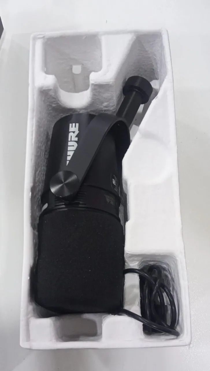 ? MICROFONE SHURE MV7+ PODCAST - Foto 3