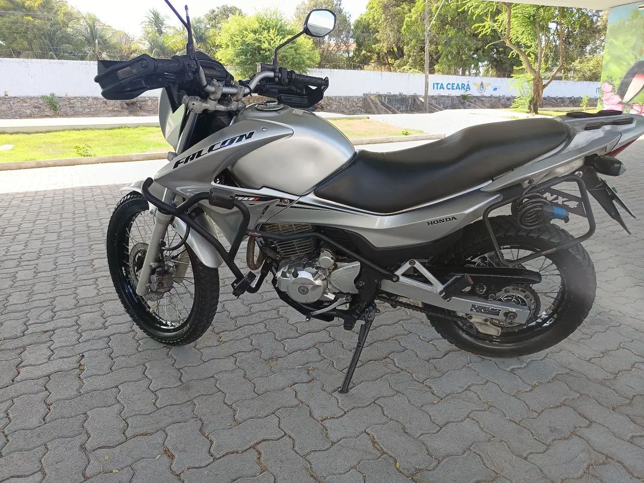 Falcon 400i Honda - Foto 2
