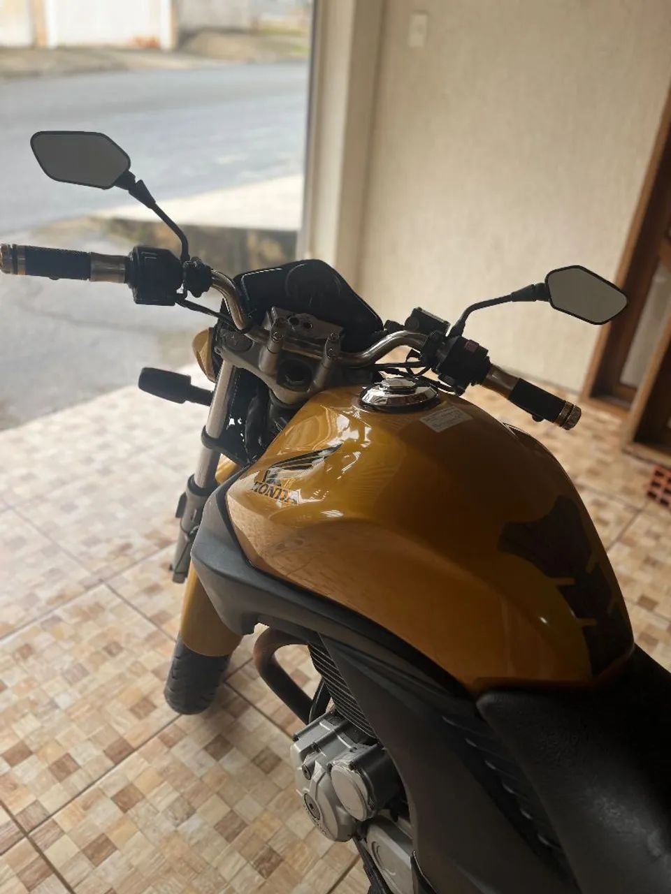 CB 300 DOURADA - Foto 4