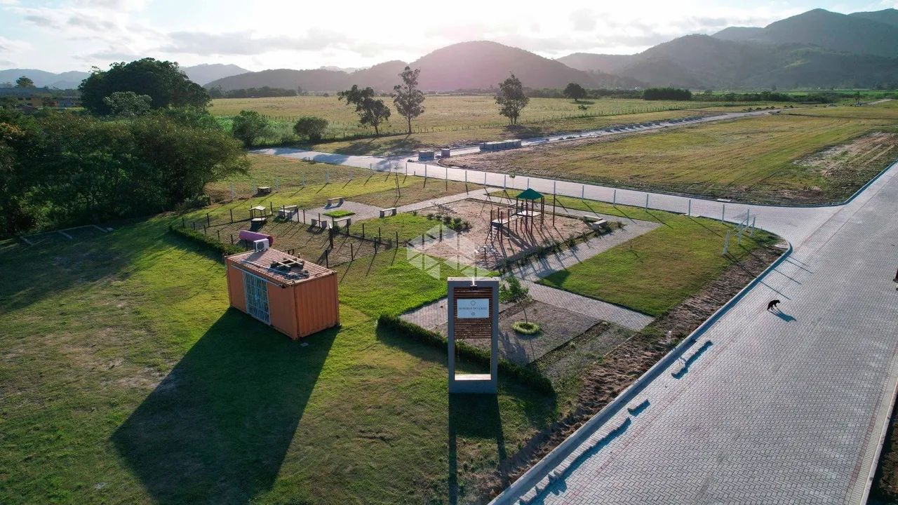 Terreno com 300 m² para vender por R$ 390.000,00 - Foto 4