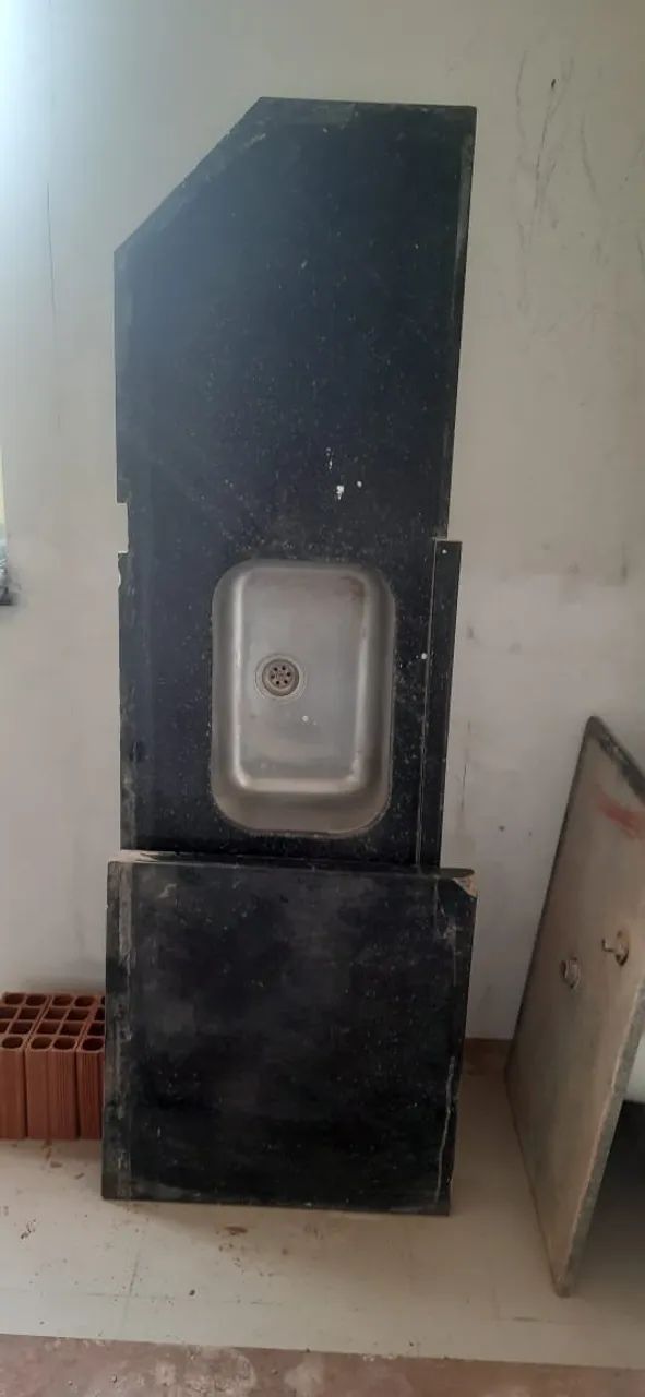 Pias e bancadas - Foto 4
