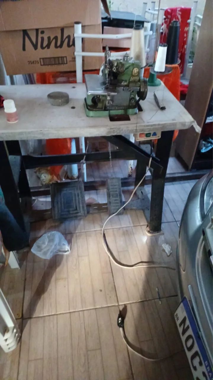 Máquina de costura industrial Overlock - Foto 2