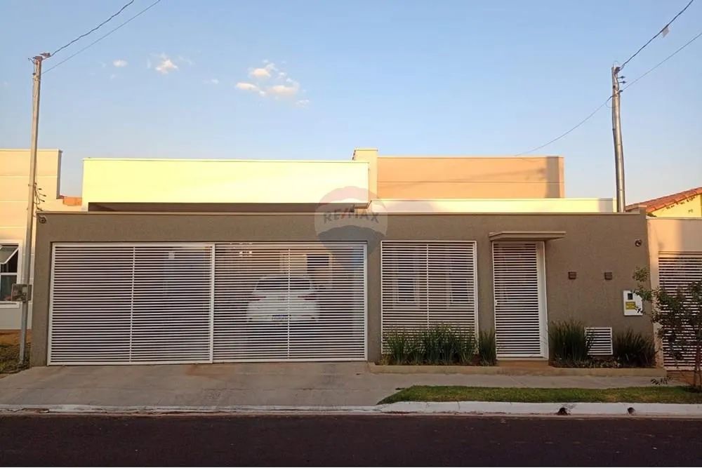 Casa no condomínio Vainice Andrade de 3 quartos!