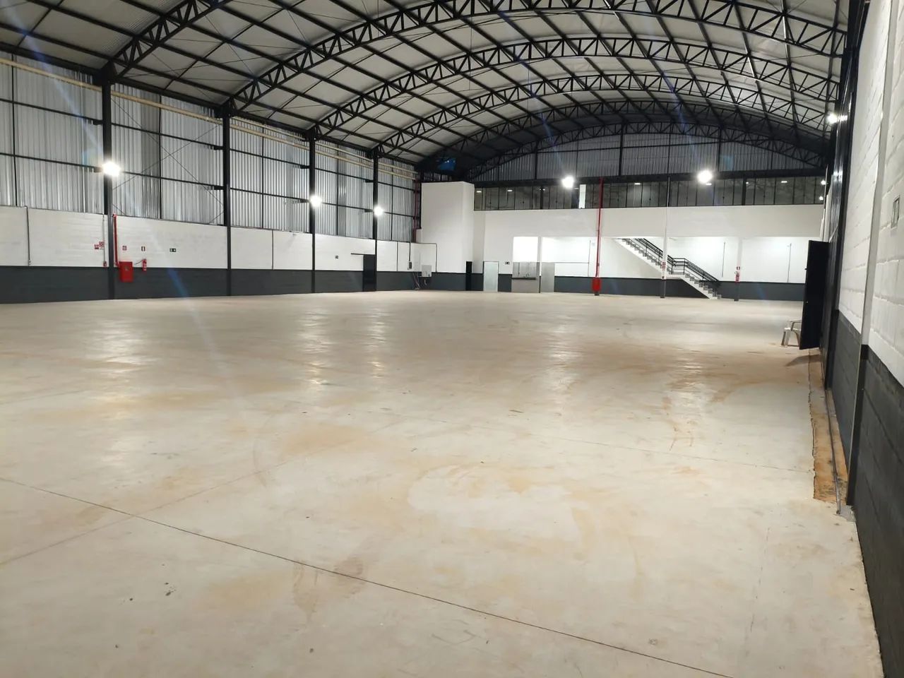 Galpão 1500m² Comercial Divinopolis MG - Foto 5