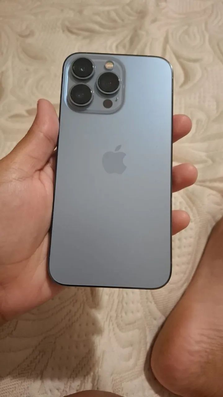 IPhone 13 pro 256gb azul sierra - Celulares e Smartphones