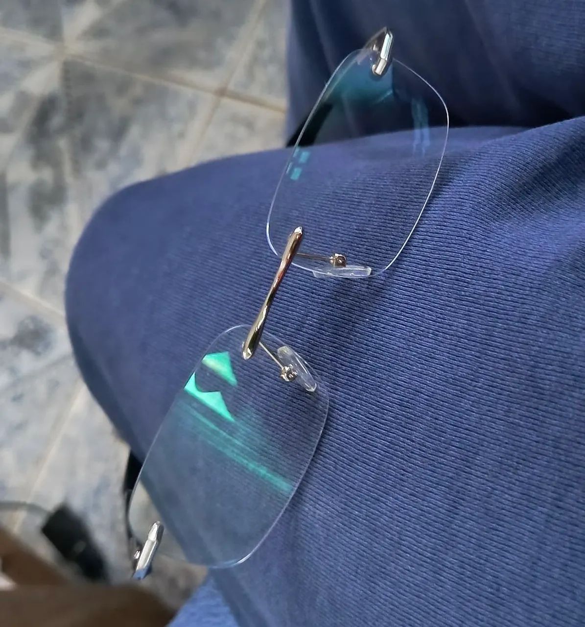 Vendo armação da Oakley  - Foto 3