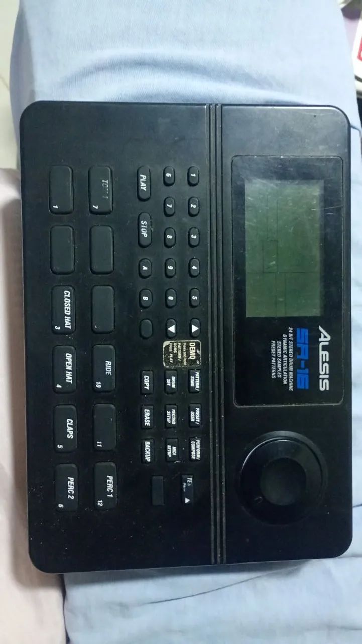 Bateria Alesis 
