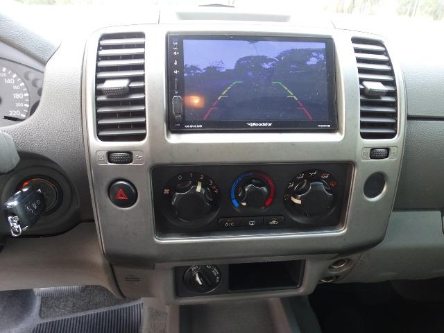Nissan Frontier SEL_2.5TDI(171CV)_AUT._4X4_ExtrANovA_LacradAOriginaL_REvisaDA_Placa A_ - Foto 10