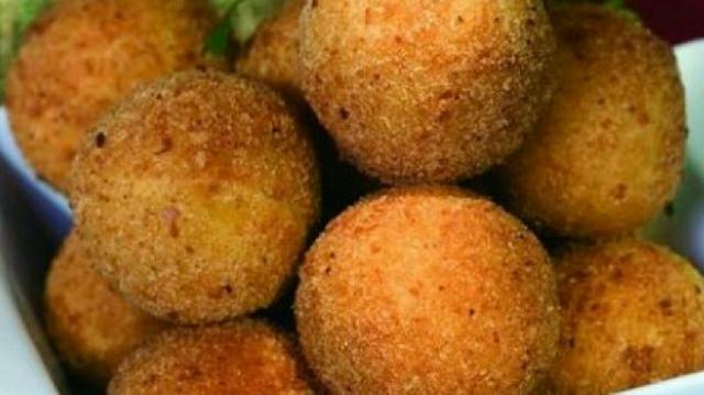 Bolinhos de Frango e de batata