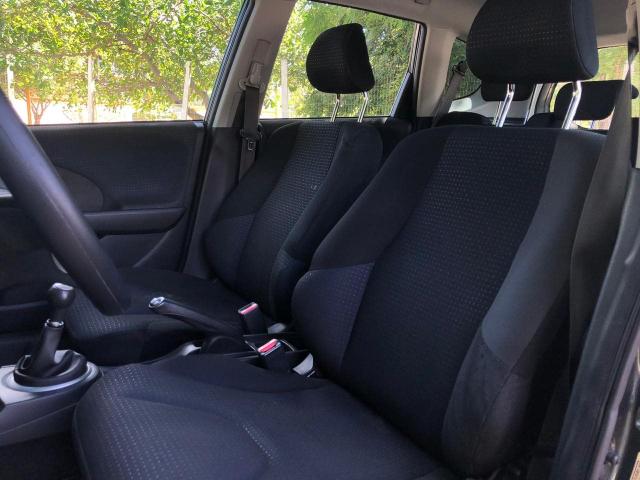 HONDA FIT 2010/2011 1.4 LX 16V FLEX 4P MANUAL - Foto 17
