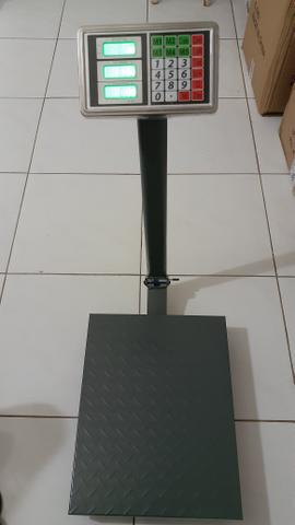 Vendo balança 300kg