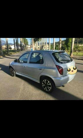 Vendo esse Celta completo? - Foto 2