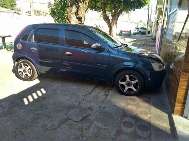 Vendo Corsa Hatch já emplacado - Foto 2