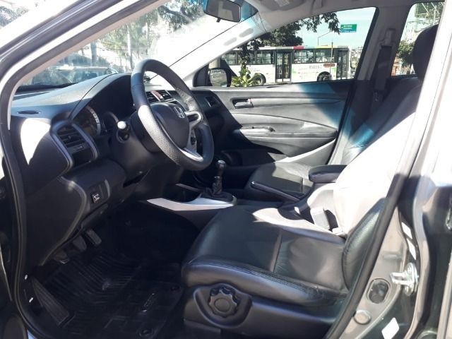 Honda City Dx 1.5 Manual 2011 + GNV 5ºGeração - Foto 8