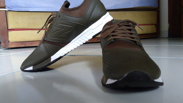 tênis new balance mrl247