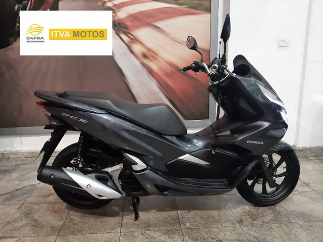 HONDA PCX 150 20/21 BAIXO KM ! .