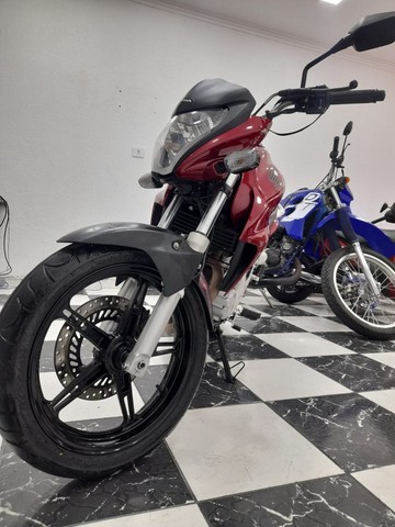 HONDA CB 300R ANO 2013 FLEX FINANCIO E PARCELO 18 X NO CARTÃO