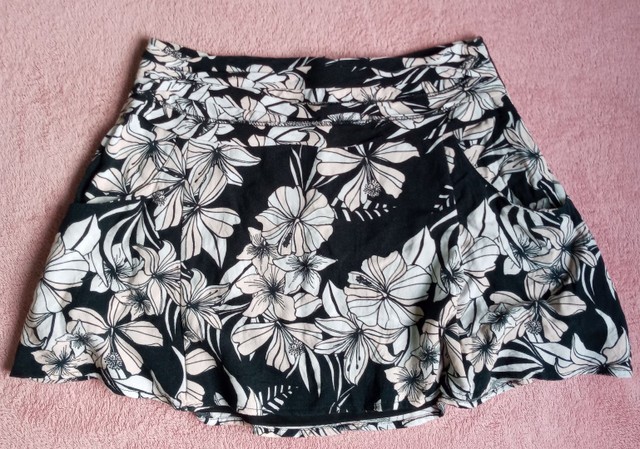 Saia curta estampada. - Foto 3