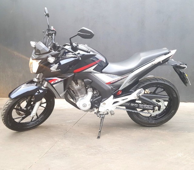 MOTO HONDA CB250 TWISTER 2018 BRANCA NOVINHA