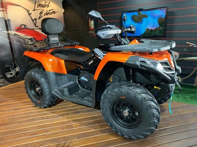 QUADRICICLO CFORCE 520 L 4X4