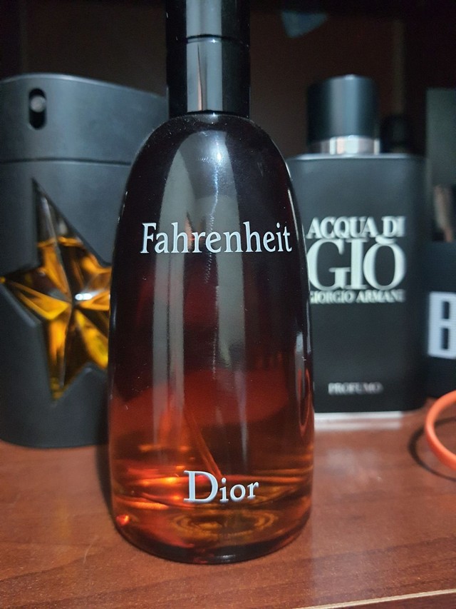 dior fahrenheit olx