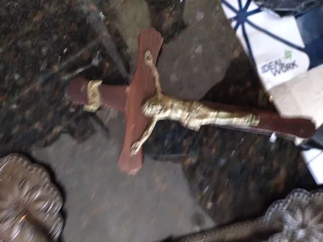 Crucifixo, os dois por 300$ - Foto 3