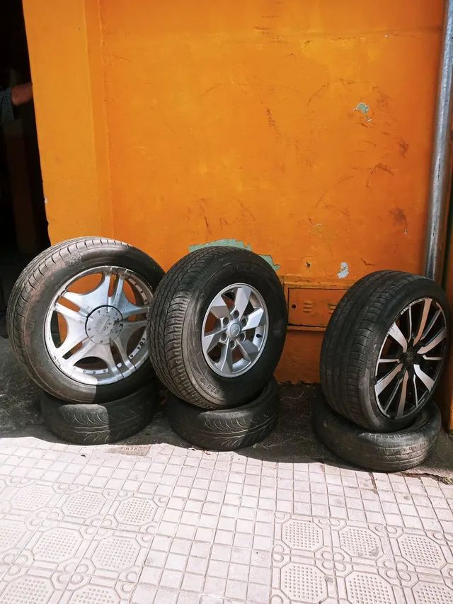 Rodas de caminhonete duas aro 20 e um 16