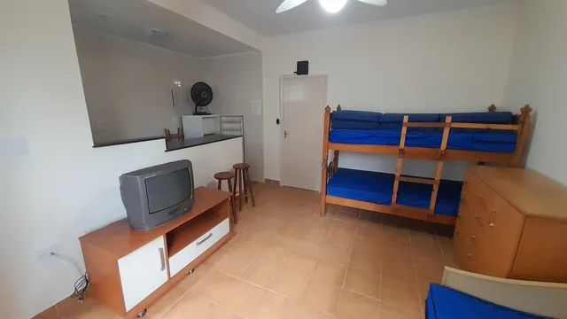 Alugo frente a praia no canto do forte. - Foto 2