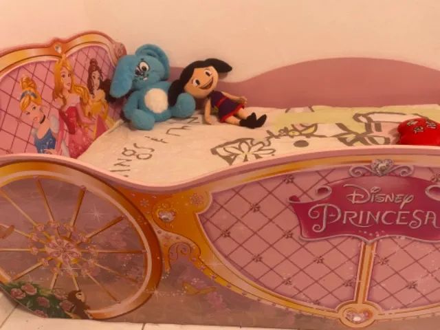 Vendo Bicama das Princesas Disney 360 reais - Móveis - Zona 07