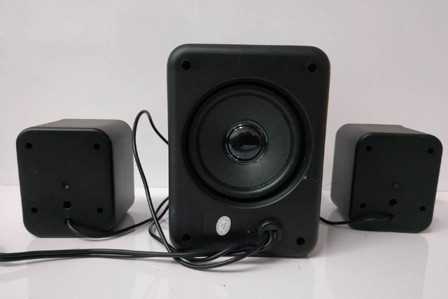 Caixa de Som para PC com Bluetooth e Subwoofer - Foto 4