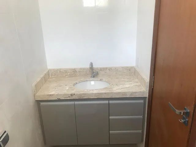 Aluga-se excelente casa 3 quartos e 3 banheiros no Belvedere - Foto 9