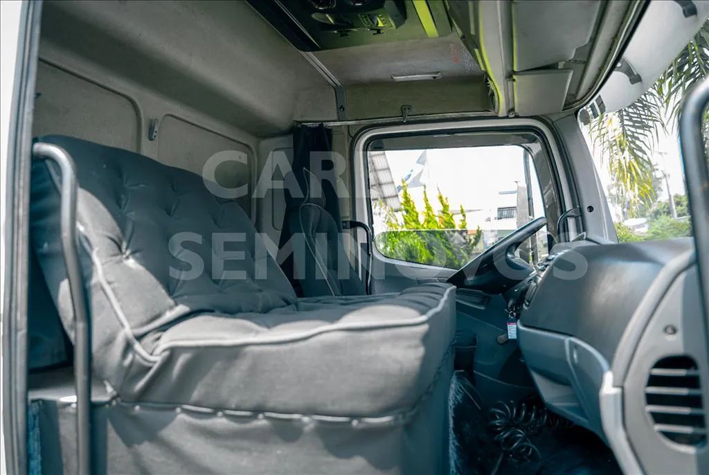 MERCEDES-BENZ ATEGO 2425 6X2, 07/07 - Foto 12