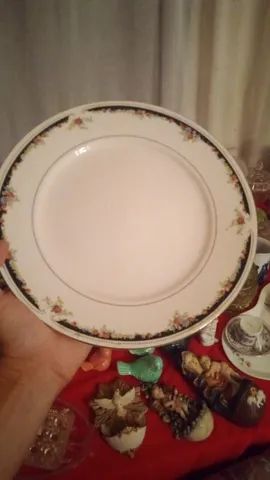Prato raso decorativo para mesa ou parede porcelana linda