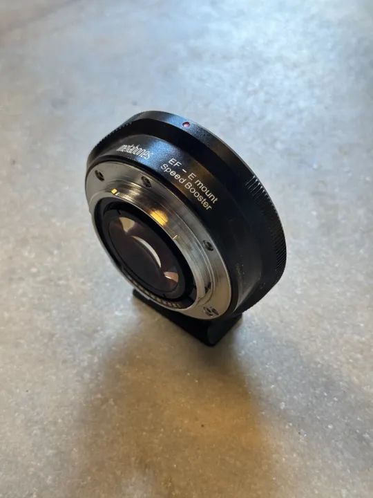 ADAPTADOR METABONES SPEED BOOSTER EF PARA E-MOUNT - QUALIDADE E VERSATILIDADE - Foto 3