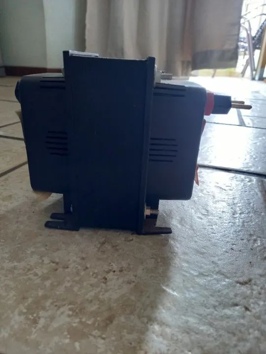 Transformador de 220V para 127V - Foto 2