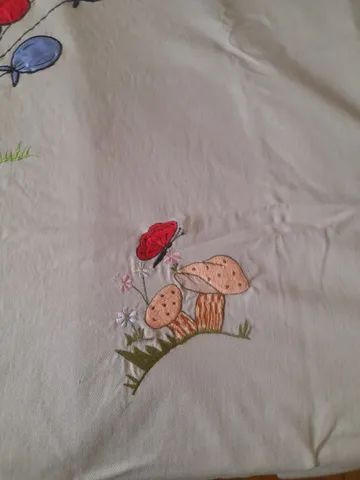 colcha de cama de solteiro bordada a mão antiga. - Foto 6