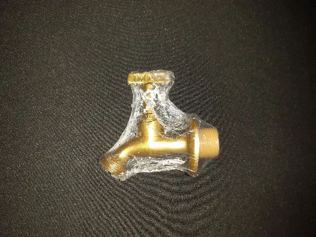 Torneira de Jardim, Curta, Metal Dourado 1/2 x 3/4