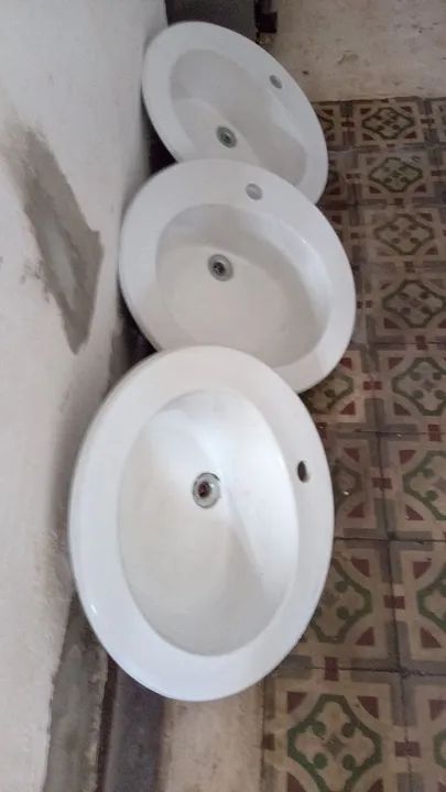 3 cubas de louça redondas