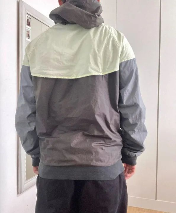 corta vento Nike windrunner original  - Foto 4
