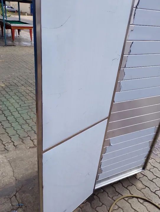 Carrinho de pão inox,pia,coifa,mesas inox,inox  - Foto 2