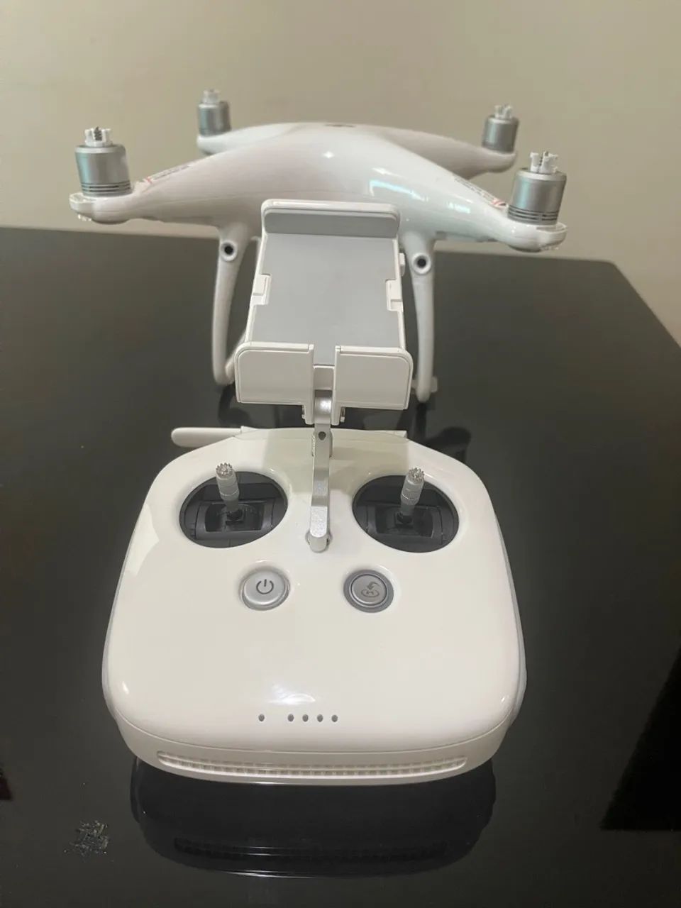 DJI Phantom 4 Pro V2.0 with NF64303757219841124