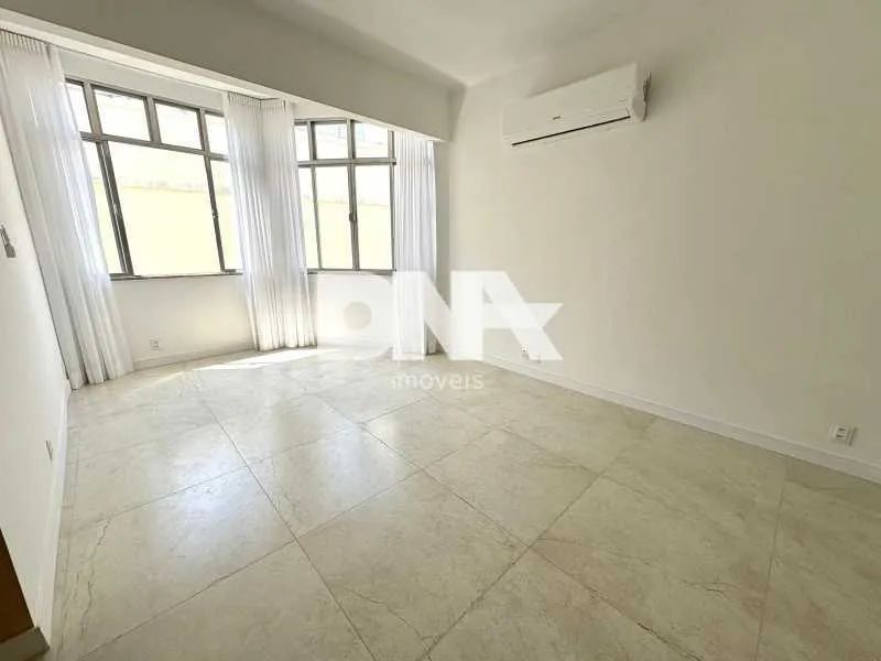 Apartamento : / Residencial / Copacabana - Foto 2