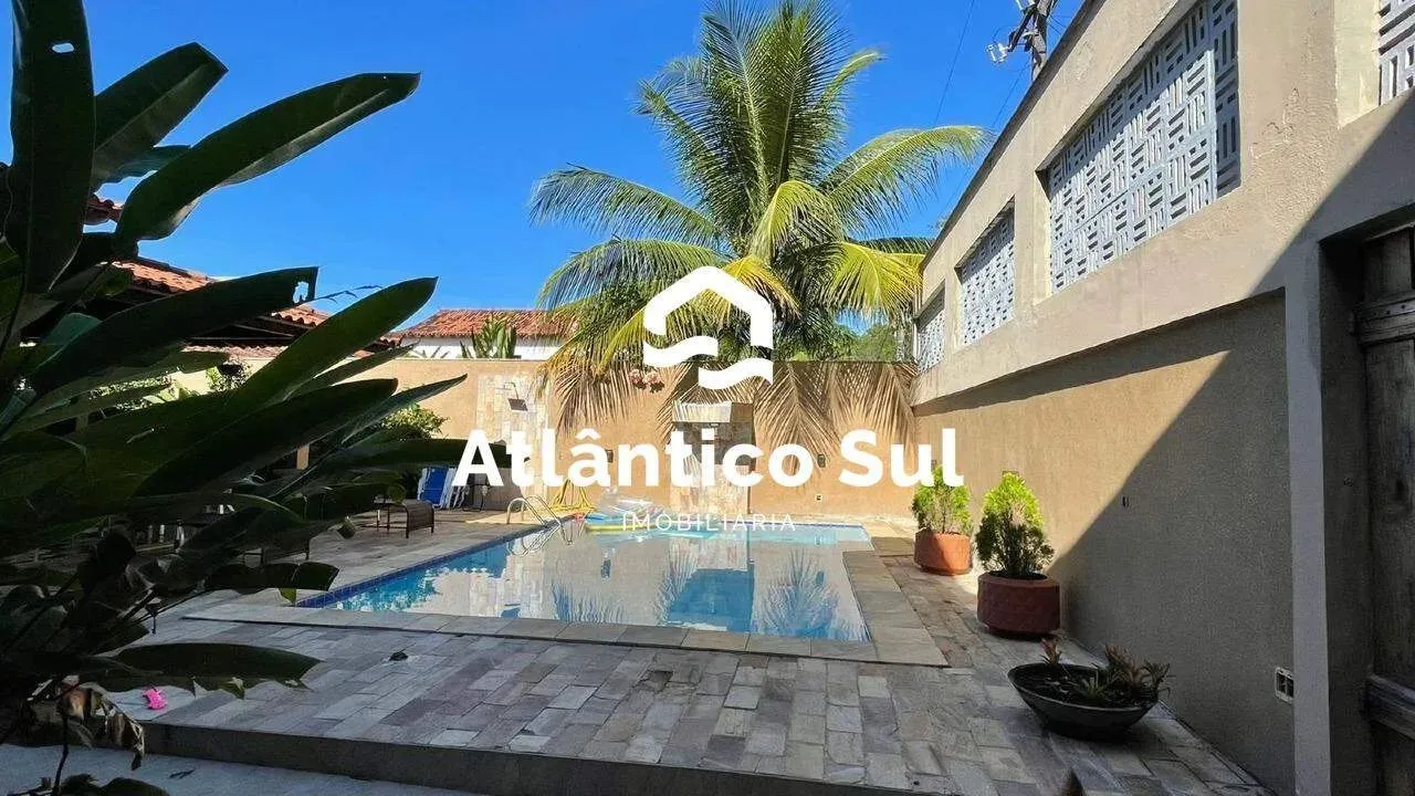 Ilhéus - Casa 05 quartos sendo 03 suítes - Jardim Atlântico I