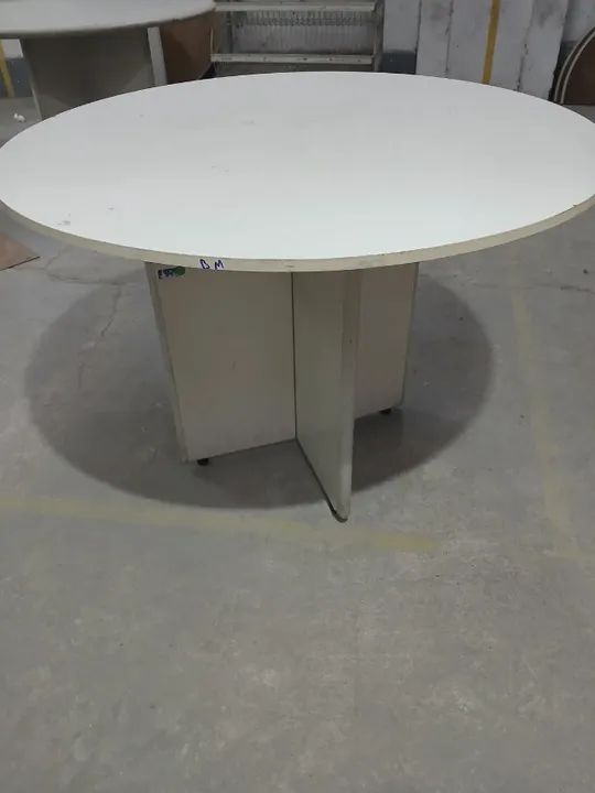 Mesa de escritório redonda em MDF / Aço Cinza 74 cm x 103 cm x 103 cm