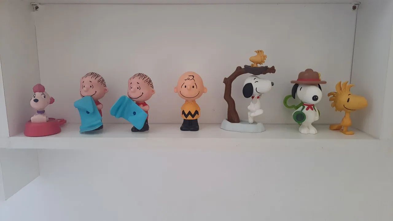 7 bonecos coleção Snoopy