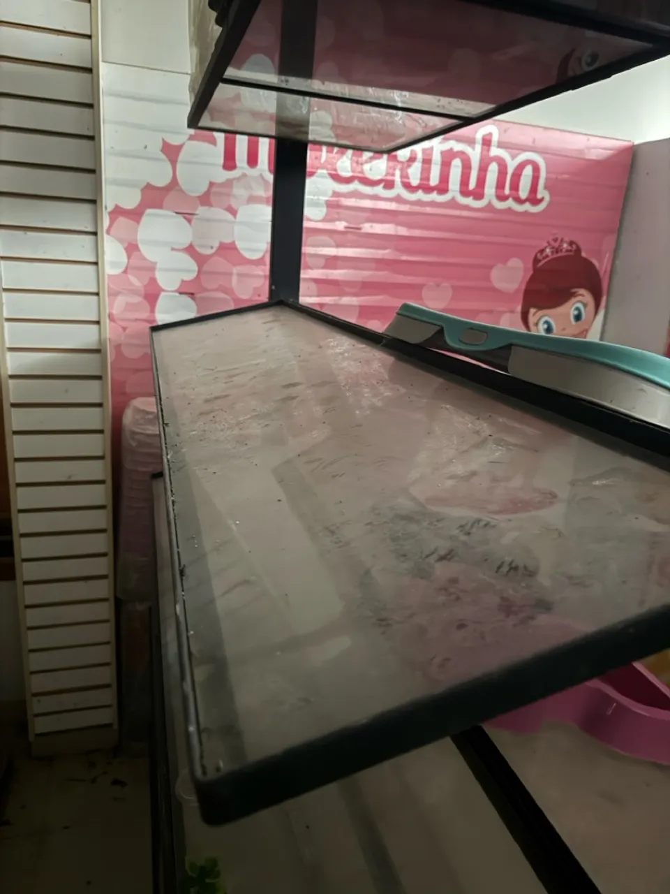 Estante de Vidro para Organização