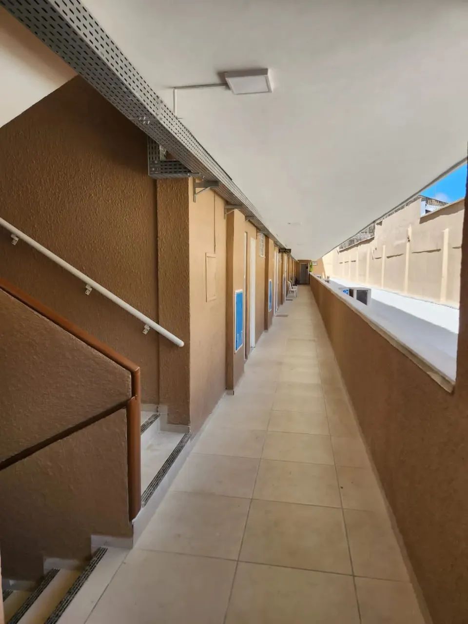 Salas disponiveis para locacao no centro de Fortaleza, com 17 m², 1 banheiro.